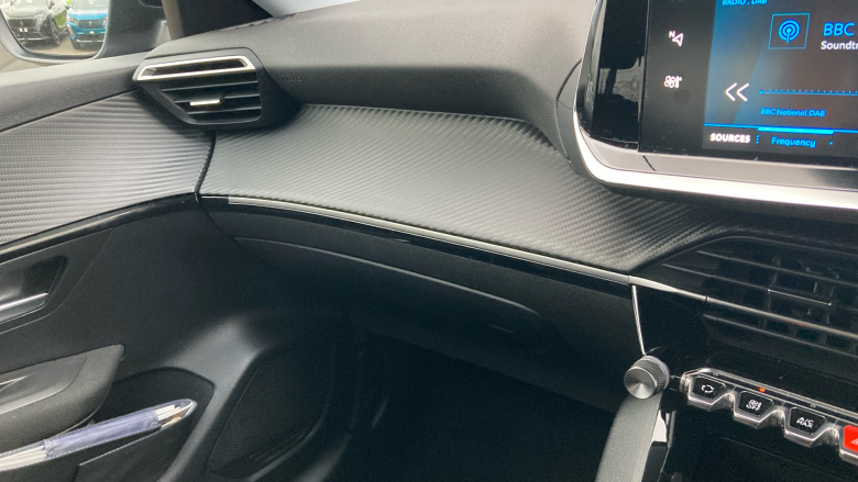 Peugeot 208 1.2 PureTech Active Premium + 5dr Petrol Hatchback